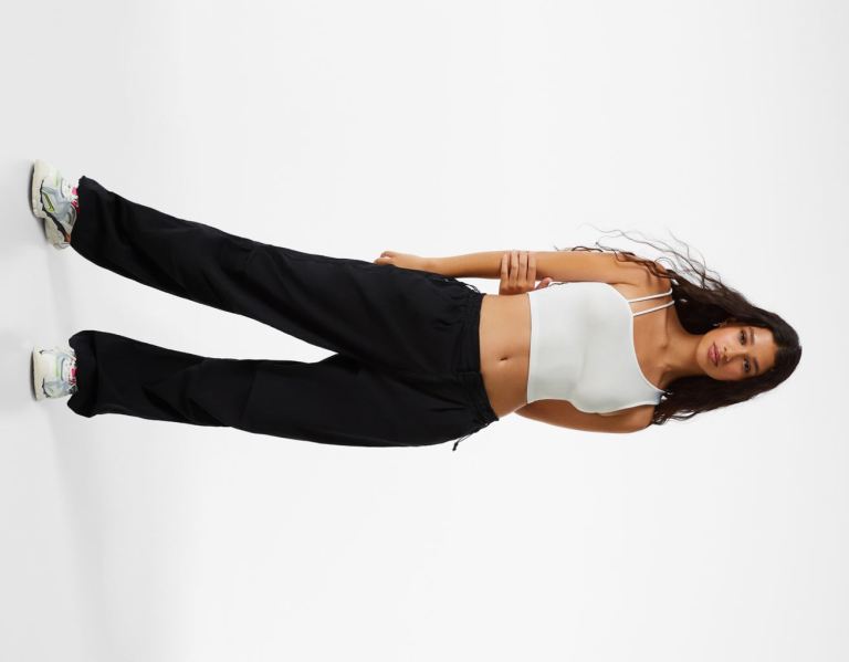 Bershka Asymmetric With Two Straps Topjes Dames Wit | ZDwL2gpQctC