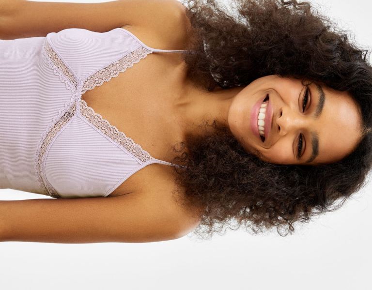 Bershka Blonde Kanten With Straps Topjes Dames Paars | mVZoYD0i3z0