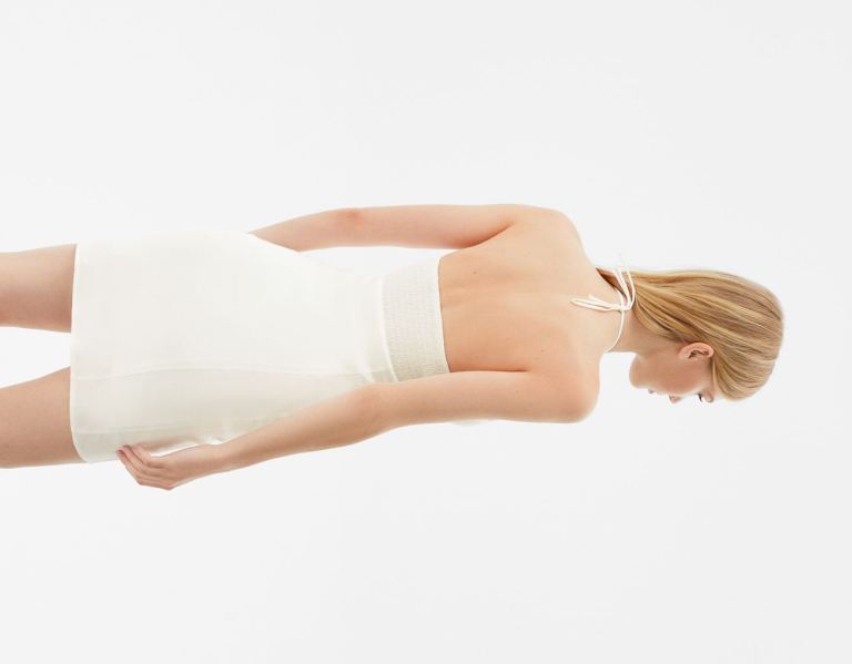 Bershka Fitted Linen Blend Mini With Tie At The Neck Jurken Dames Room | 96Dj0GMfTtw