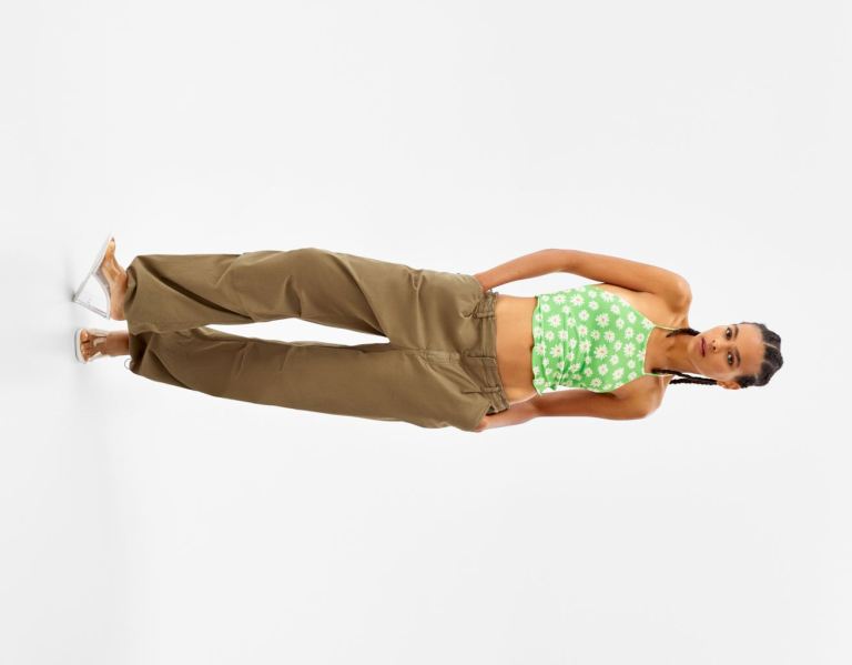 Bershka Floral Print Halter With Embellished Trim Topjes Dames Groen | J2NAv6rXExW