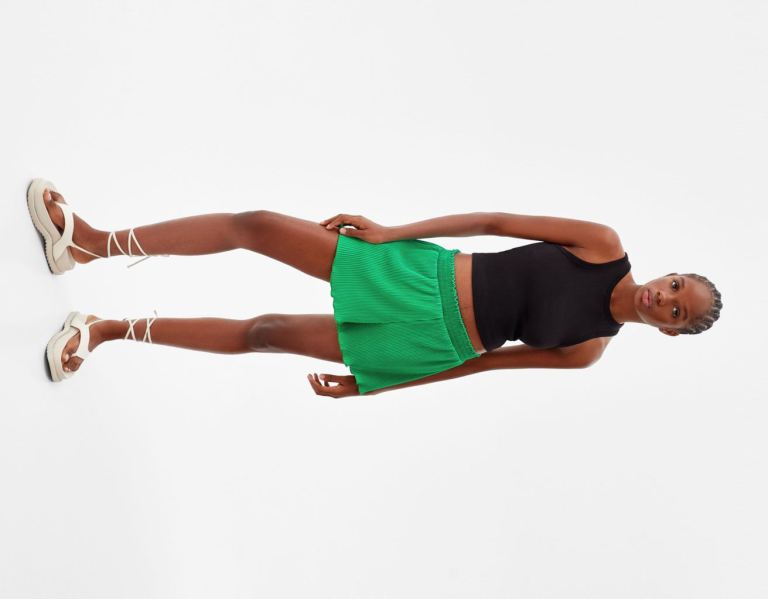 Bershka Geplooid Korte Broek Dames Groen | loccxfEHI94