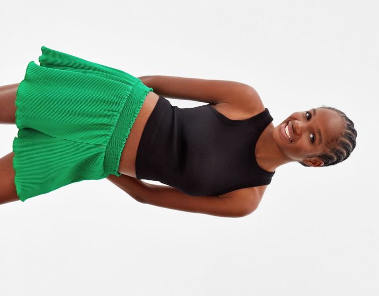 Bershka Geplooid Korte Broek Dames Groen | loccxfEHI94
