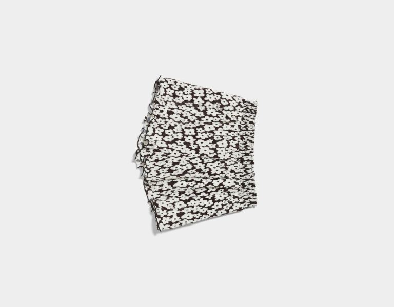 Bershka Geplooid Korte Broek Dames Wit Zwart | RJ4FcSrmszx
