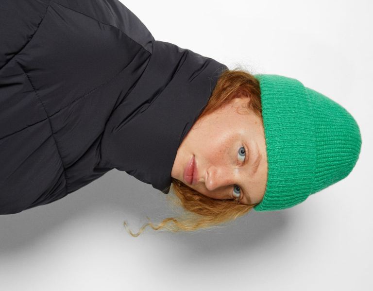 Bershka Geribbeld Knit Muts Dames Groen | 083ptuqHPHM