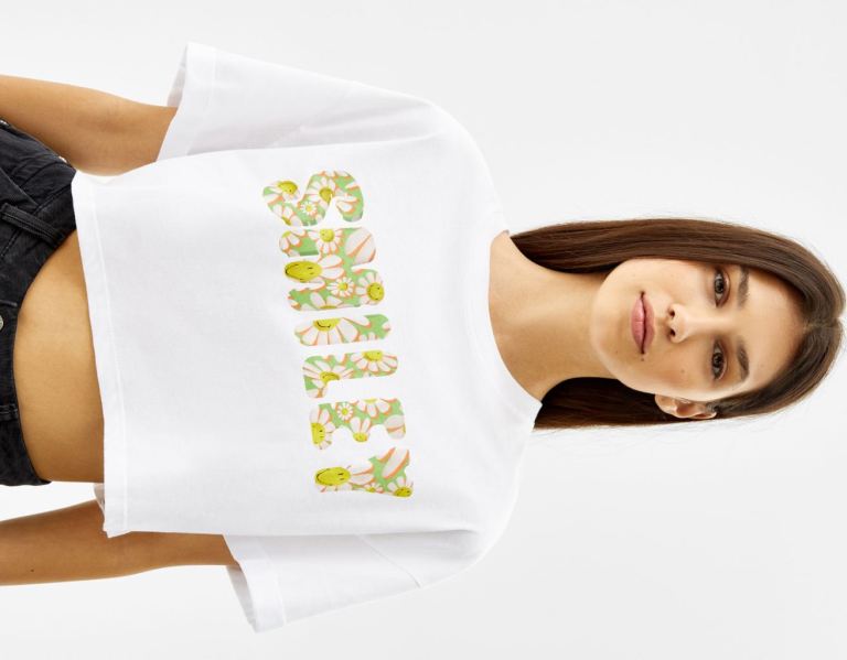Bershka Kort Sleeve Smiley® Print T-shirts Dames Wit | 04JfPmUSHb7