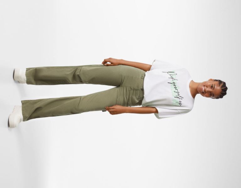 Bershka Kort Sleeve With Embroidered Print T-shirts Dames Wit | SVIjTO7akxv
