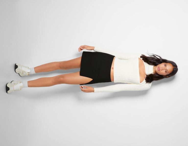 Bershka Mini With Slit Rokken Dames Zwart | v5kWuH4vVWb