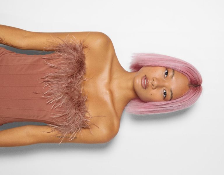 Bershka Mouwloos Mini With Feathers Jurken Dames Bruin | pjmlM968OM3