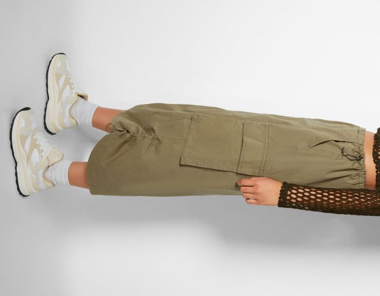 Bershka Parachute Cargo Midi Rokken Dames Khaki | vIHIGVmKYMO