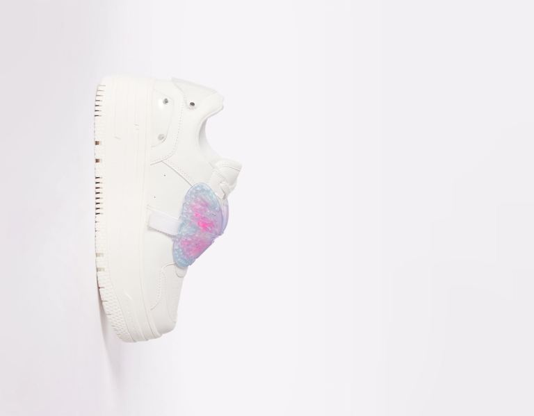 Bershka Platform With Butterfly Detail Sneakers Dames Wit | Wt47NUDX6AA