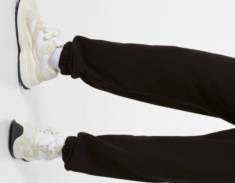 Bershka Plush Sweat Broek Dames Zwart | qxWICm3PU7p