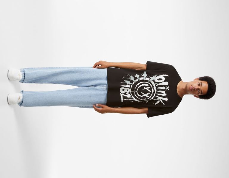 Bershka Regular-fit Kort Sleeve Featuring Blink 182 Print T-shirts Heren Zwart | N2K8COssurz