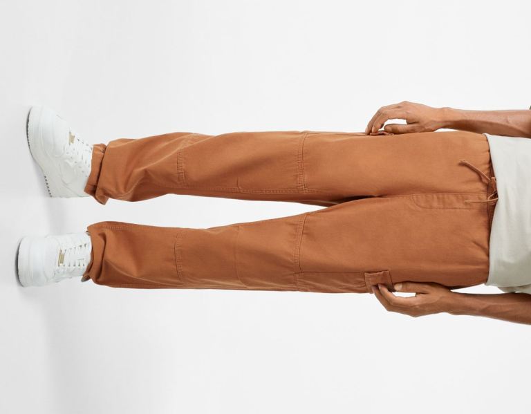 Bershka Regular-fit Sweatpants-style Pants Cargo Heren Donkeroranje | 4mjwHf1q41i