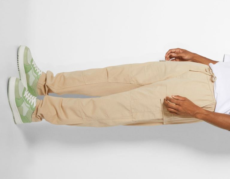 Bershka Regular-fit Sweatpants-style Pants Cargo Heren Bruin | R5SdrwokOXl