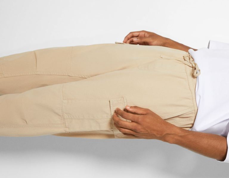 Bershka Regular-fit Sweatpants-style Pants Cargo Heren Bruin | R5SdrwokOXl