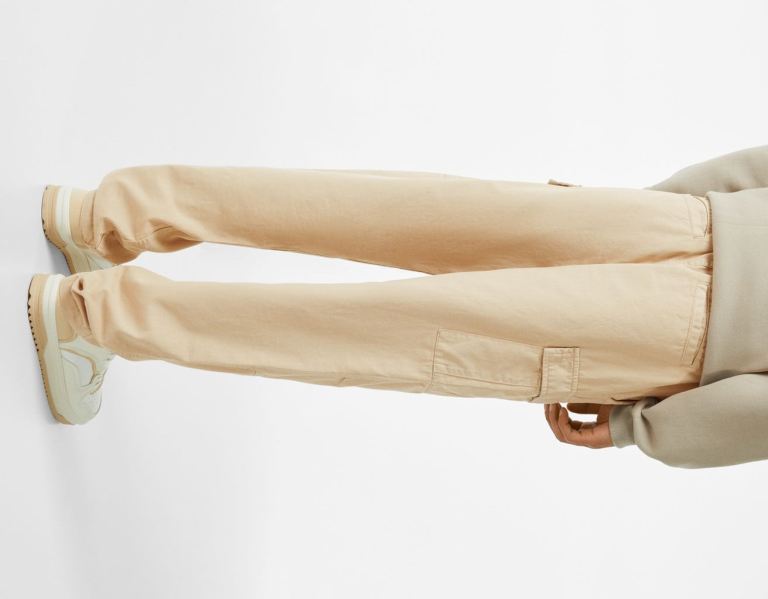 Bershka Regular-fit Sweatpants-style Pants Cargo Heren Bruin | SLa6vlbrGvn