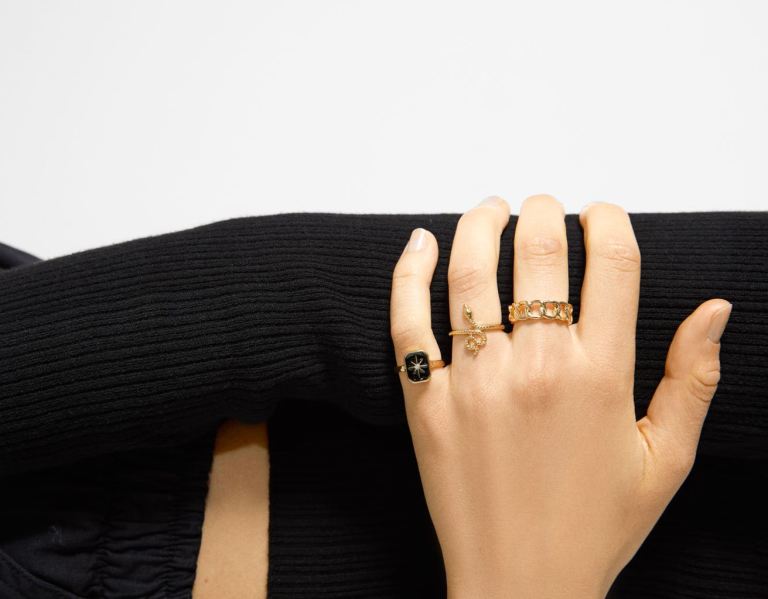 Bershka Set Of 8 Snake Rings Sieraden Dames Goud | IjNjOoJtXAK