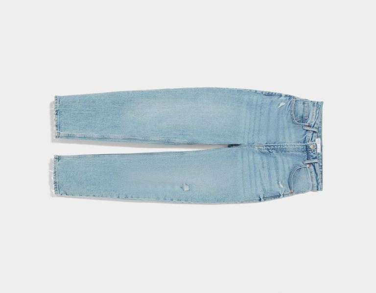 Bershka Slim Comfort Fit Mom Jeans Dames Lichtblauw | KQCmy5E3iiZ