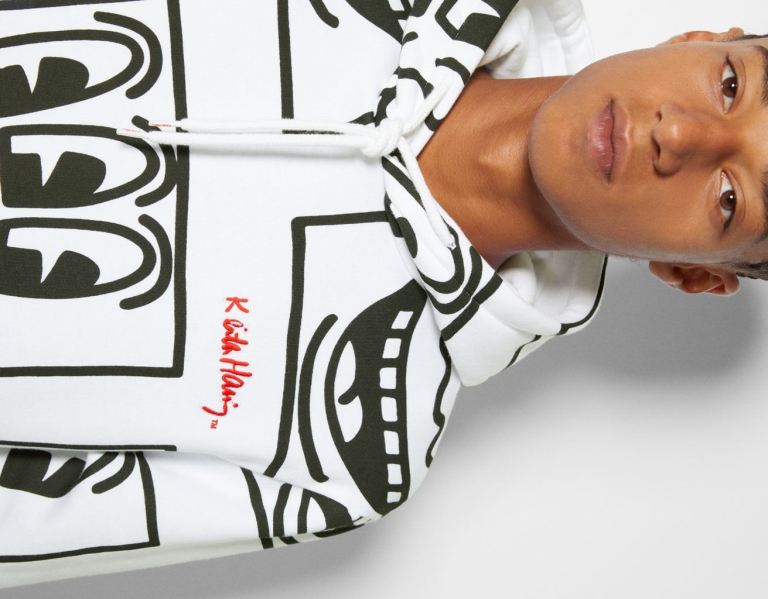 Bershka With Keith Haring Print Hoodie Heren Wit | id3EvqNtaO8